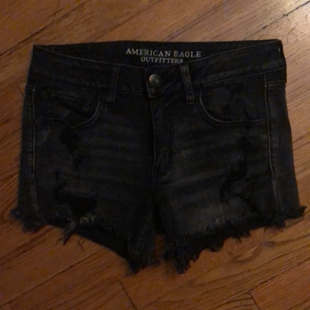 Black distressed jean shorts